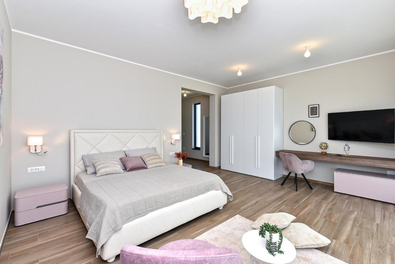 New Villa Tihi Otok Near The Beach Fažana Εξωτερικό φωτογραφία